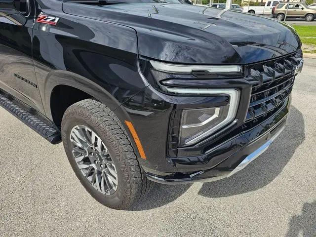 2025 Chevrolet Suburban 4WD Z71