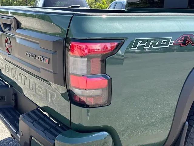 2026 Nissan Frontier Crew Cab PRO-4X 4x4