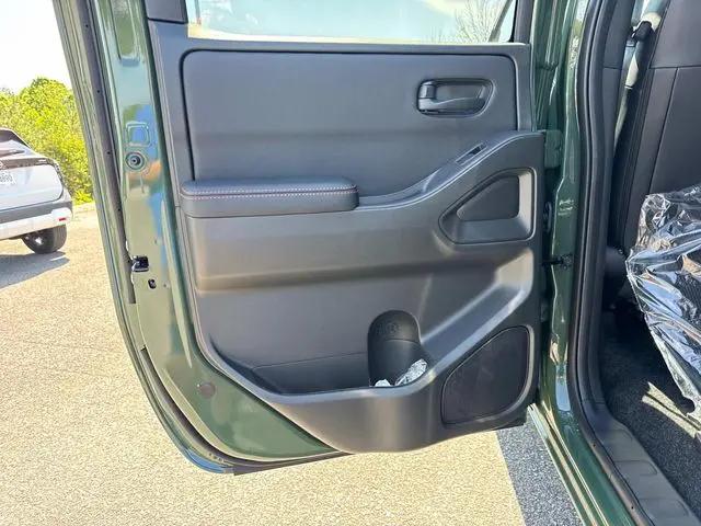 2026 Nissan Frontier Crew Cab PRO-4X 4x4