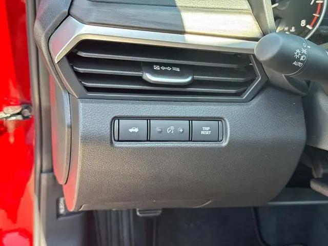 2026 Nissan Altima SV FWD