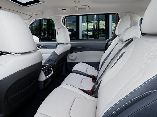 2026 Kia Carnival MPV SX Prestige