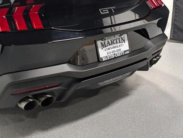 2024 Ford Mustang GT Premium Fastback