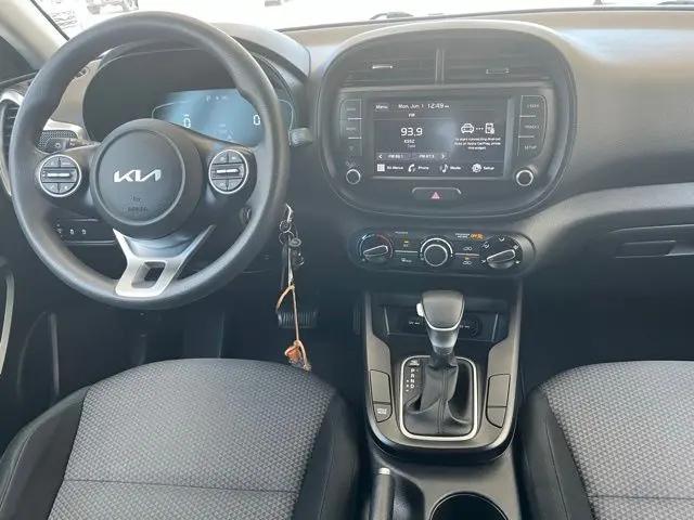 2024 Kia Soul LX