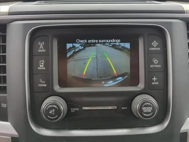 2019 Ram 1500 Classic SLT Crew Cab 4x4 6'4" Box
