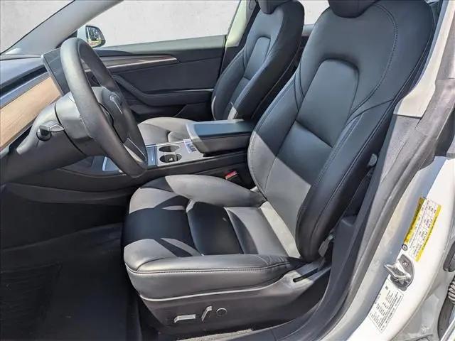 2022 Tesla Model 3 Rear-Wheel Drive