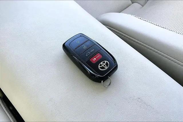 2025 Toyota Crown Limited
