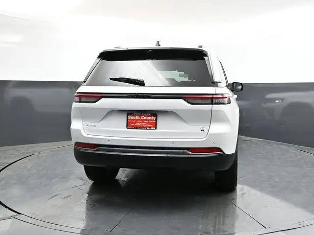 2026 Jeep Grand Cherokee 85th Anniversary Edition
