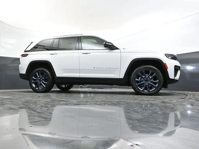 2026 Jeep Grand Cherokee 85th Anniversary Edition