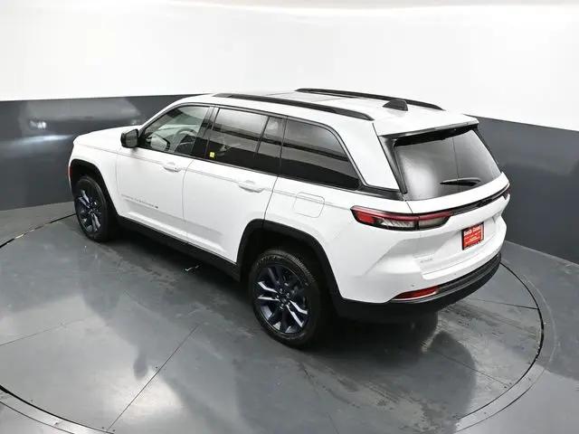 2026 Jeep Grand Cherokee 85th Anniversary Edition