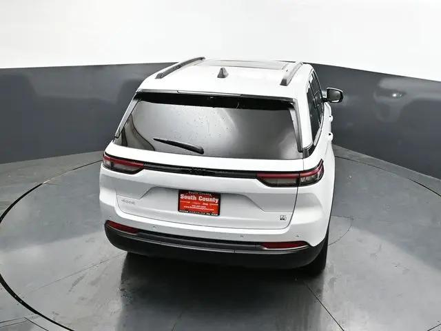 2026 Jeep Grand Cherokee 85th Anniversary Edition