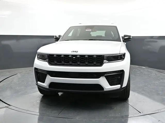 2026 Jeep Grand Cherokee 85th Anniversary Edition