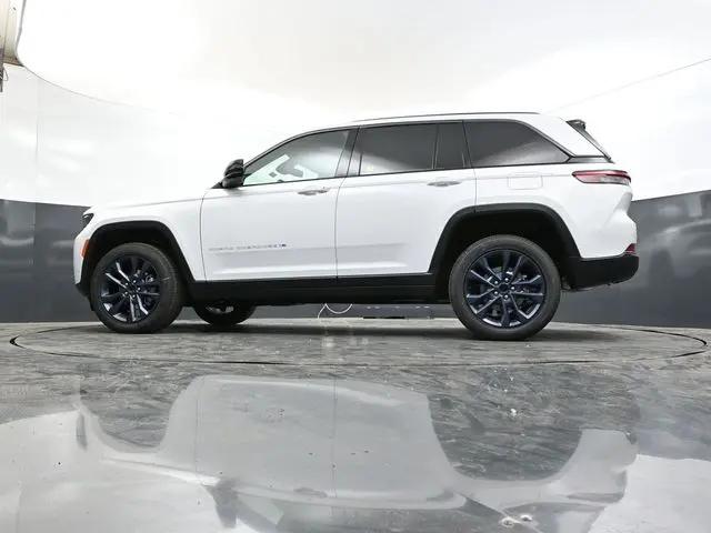2026 Jeep Grand Cherokee 85th Anniversary Edition