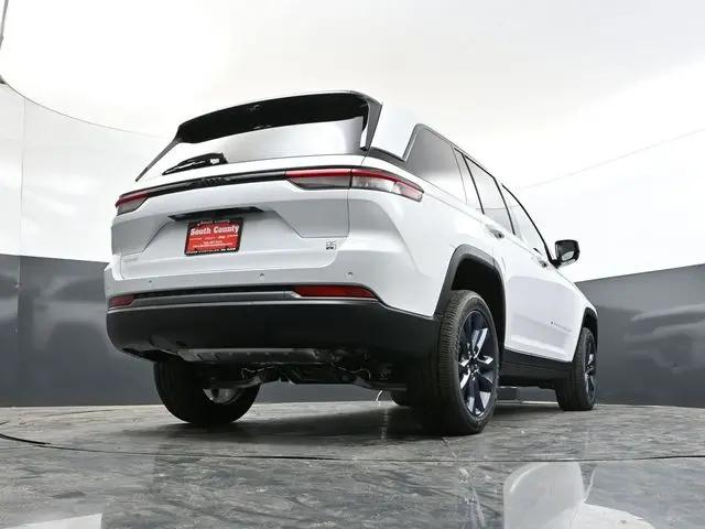 2026 Jeep Grand Cherokee 85th Anniversary Edition