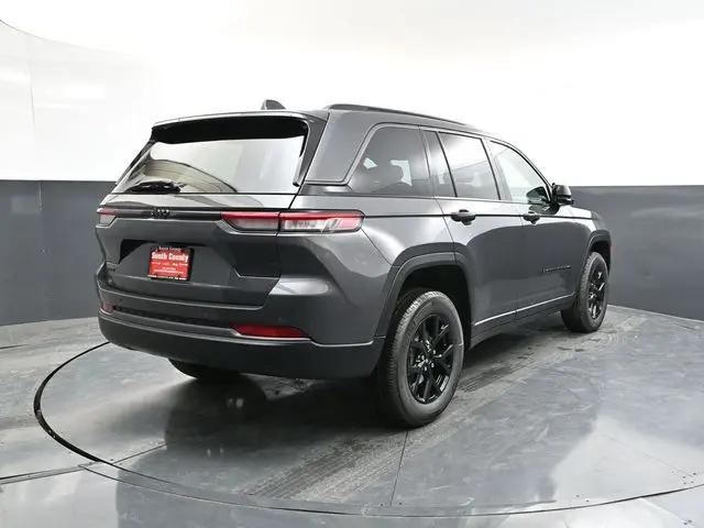 2026 Jeep Grand Cherokee Altitude 4x4