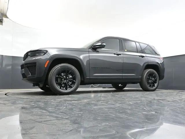 2026 Jeep Grand Cherokee Altitude 4x4