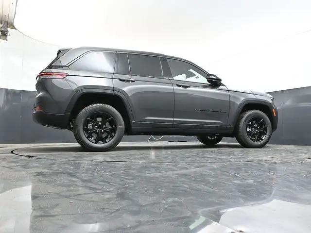2026 Jeep Grand Cherokee Altitude 4x4