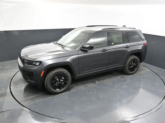 2026 Jeep Grand Cherokee Altitude 4x4
