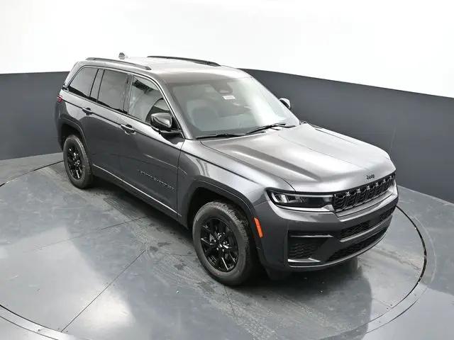 2026 Jeep Grand Cherokee Altitude 4x4