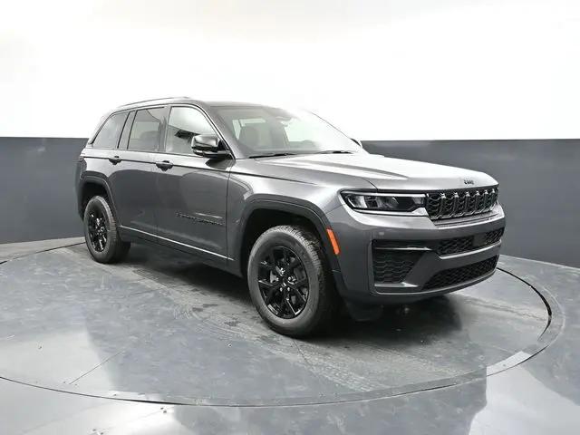 2026 Jeep Grand Cherokee Altitude 4x4