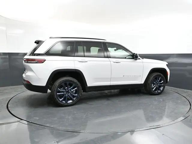 2026 Jeep Grand Cherokee 85th Anniversary Edition