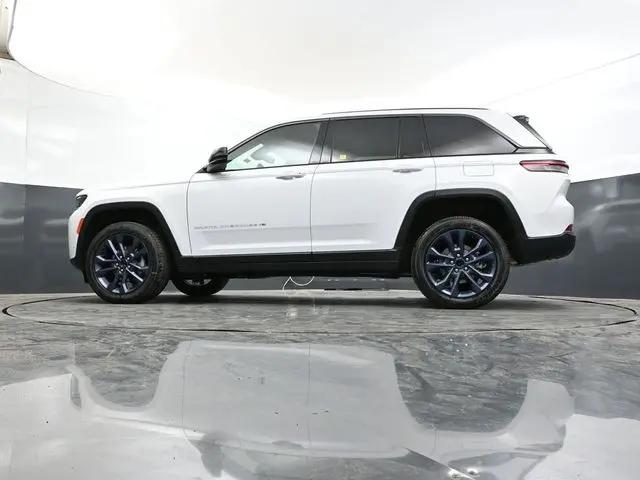 2026 Jeep Grand Cherokee 85th Anniversary Edition