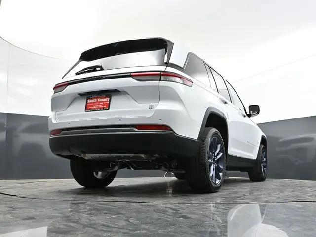 2026 Jeep Grand Cherokee 85th Anniversary Edition