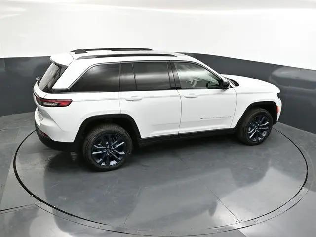 2026 Jeep Grand Cherokee 85th Anniversary Edition