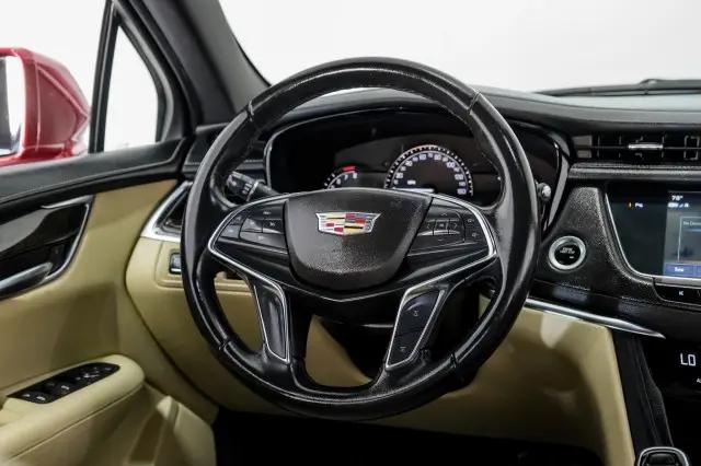 2019 Cadillac XT5 Standard