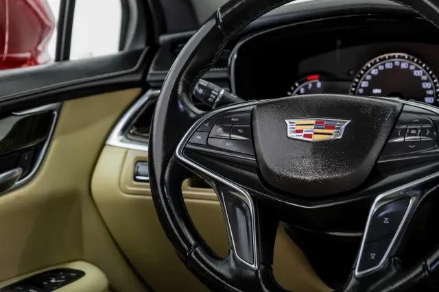 2019 Cadillac XT5 Standard