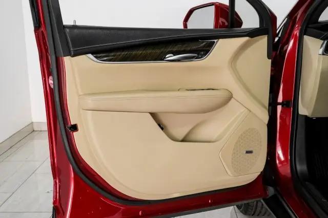 2019 Cadillac XT5 Standard