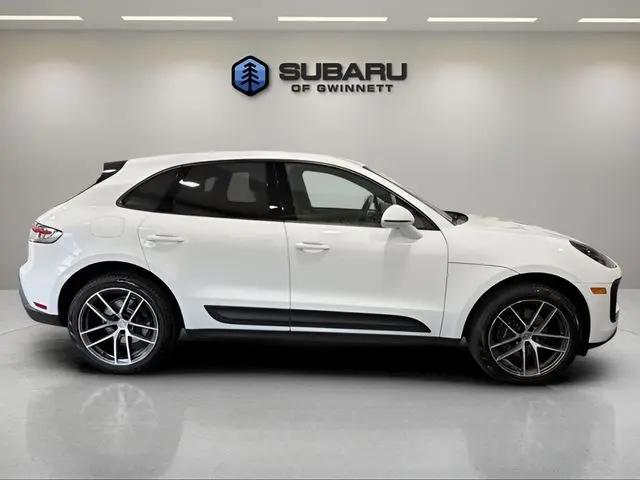 2025 Porsche Macan Macan