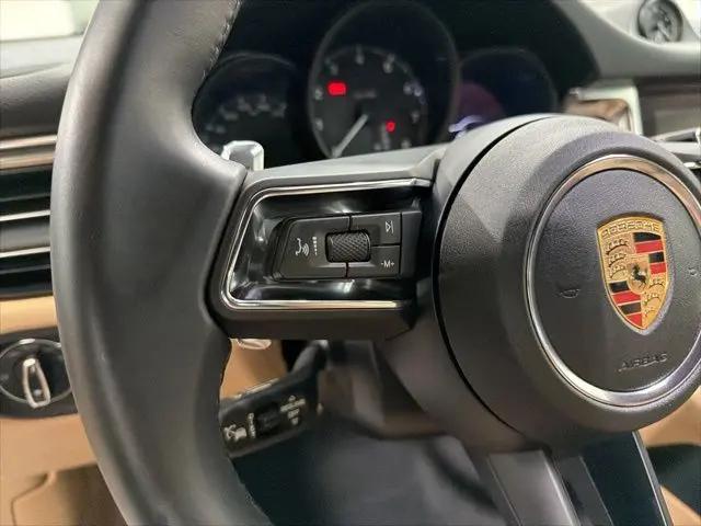 2025 Porsche Macan Macan