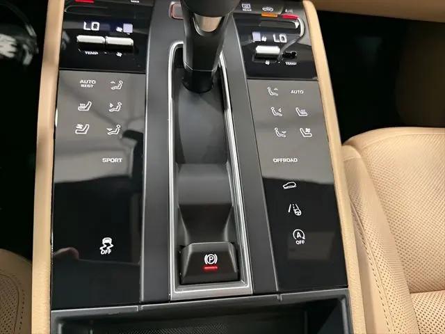 2025 Porsche Macan Macan