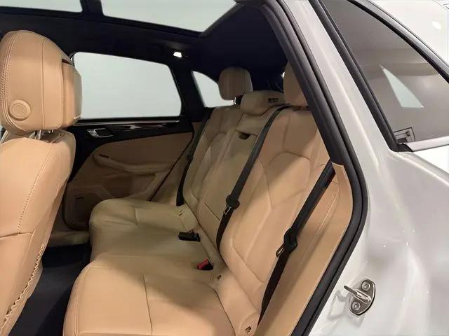 2025 Porsche Macan Macan