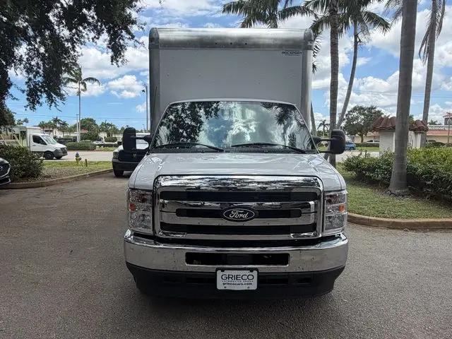 2027 Ford E-Series Cutaway E-350
