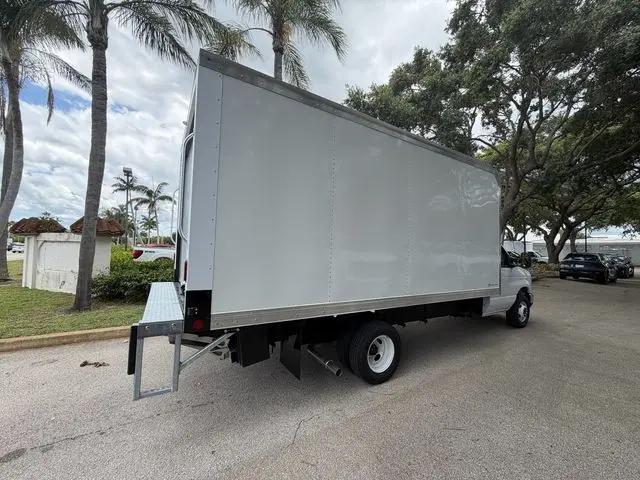 2027 Ford E-Series Cutaway E-350