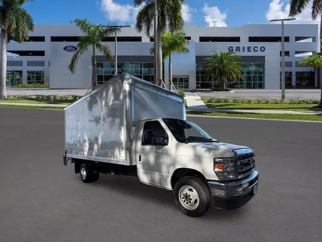 2027 Ford E-350 Cutaway E-350 for sale in Delray Beach, FL