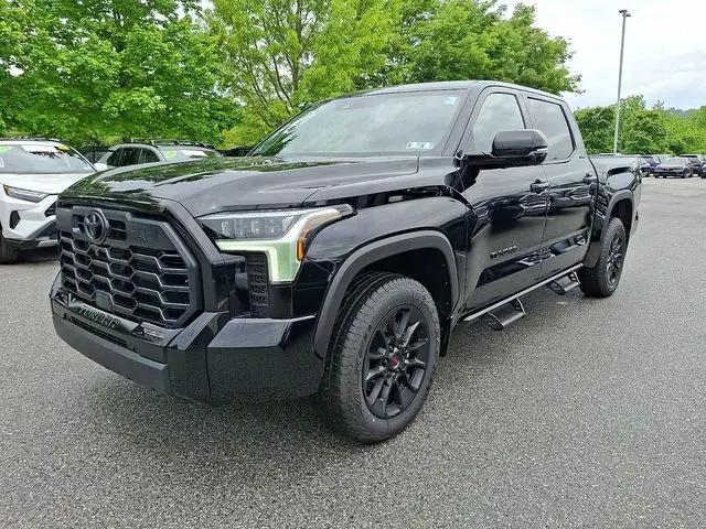 2026 Toyota Tundra Limited CrewMax 5.5' Bed