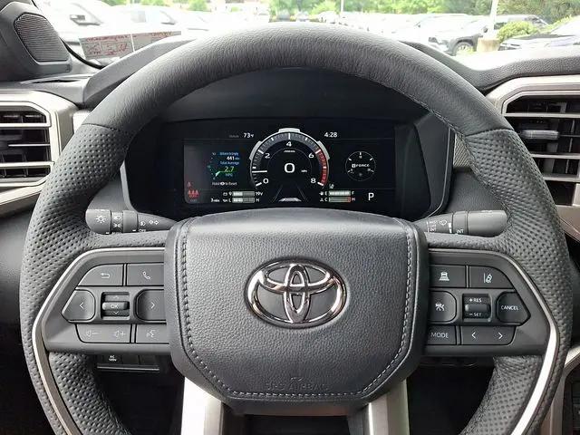 2026 Toyota Tundra Limited CrewMax 5.5' Bed