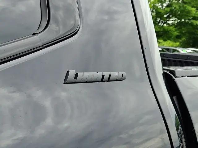 2026 Toyota Tundra Limited CrewMax 5.5' Bed