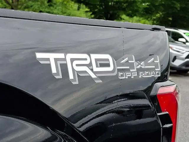 2026 Toyota Tundra Limited CrewMax 5.5' Bed