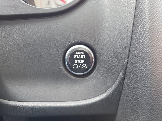 2014 Dodge Challenger SXT Plus