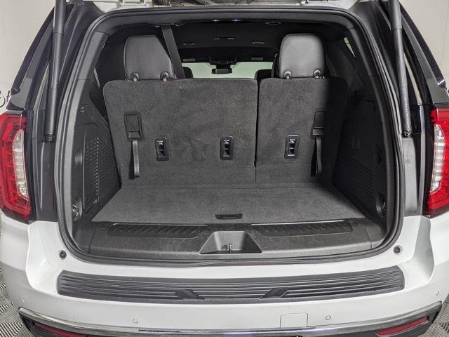 2023 GMC Yukon 4WD SLT
