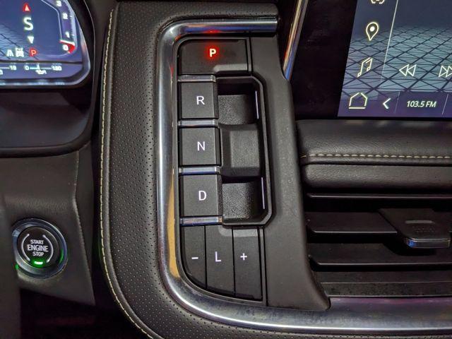 2023 GMC Yukon 4WD SLT