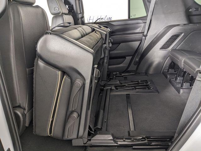 2023 GMC Yukon 4WD SLT