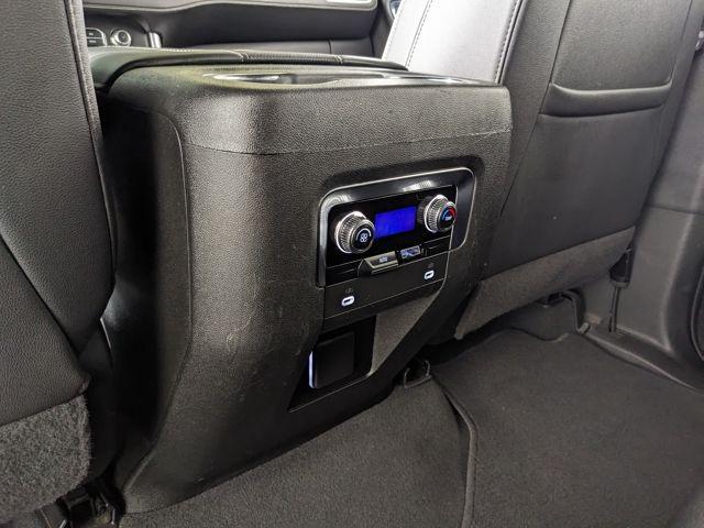 2023 GMC Yukon 4WD SLT