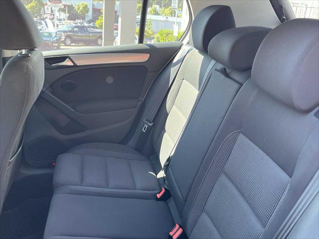 2011 Volkswagen Golf TDI 4-Door