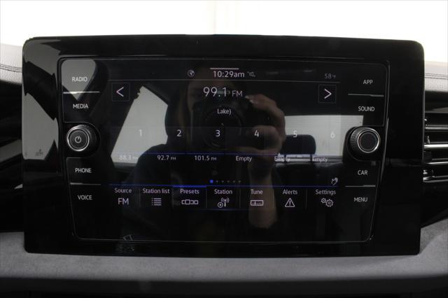 2025 Volkswagen Jetta 1.5T SE