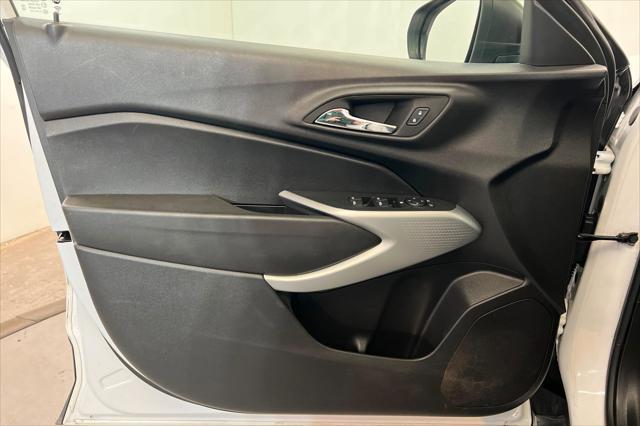 2024 Chevrolet Trax FWD SP