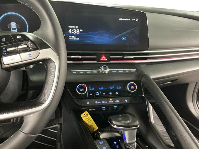 2024 Hyundai Elantra Limited